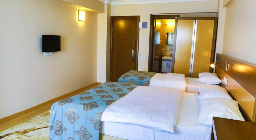 Dikelya Hotel Dikili Exteriör bild