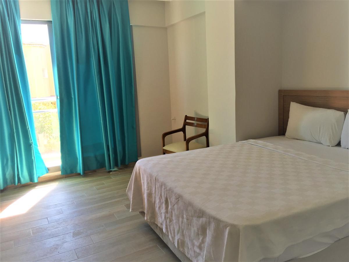 Dikelya Hotel Dikili Exteriör bild
